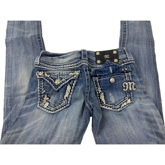 Miss Me Skinny Low Rise Jeans Sz 25 Embellished Bling Pockets Y2K Rodeo - Picture 2 of 4